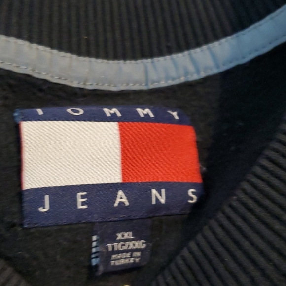Tommy Jeans Crew Neck Sweater - Picture 3 of 3